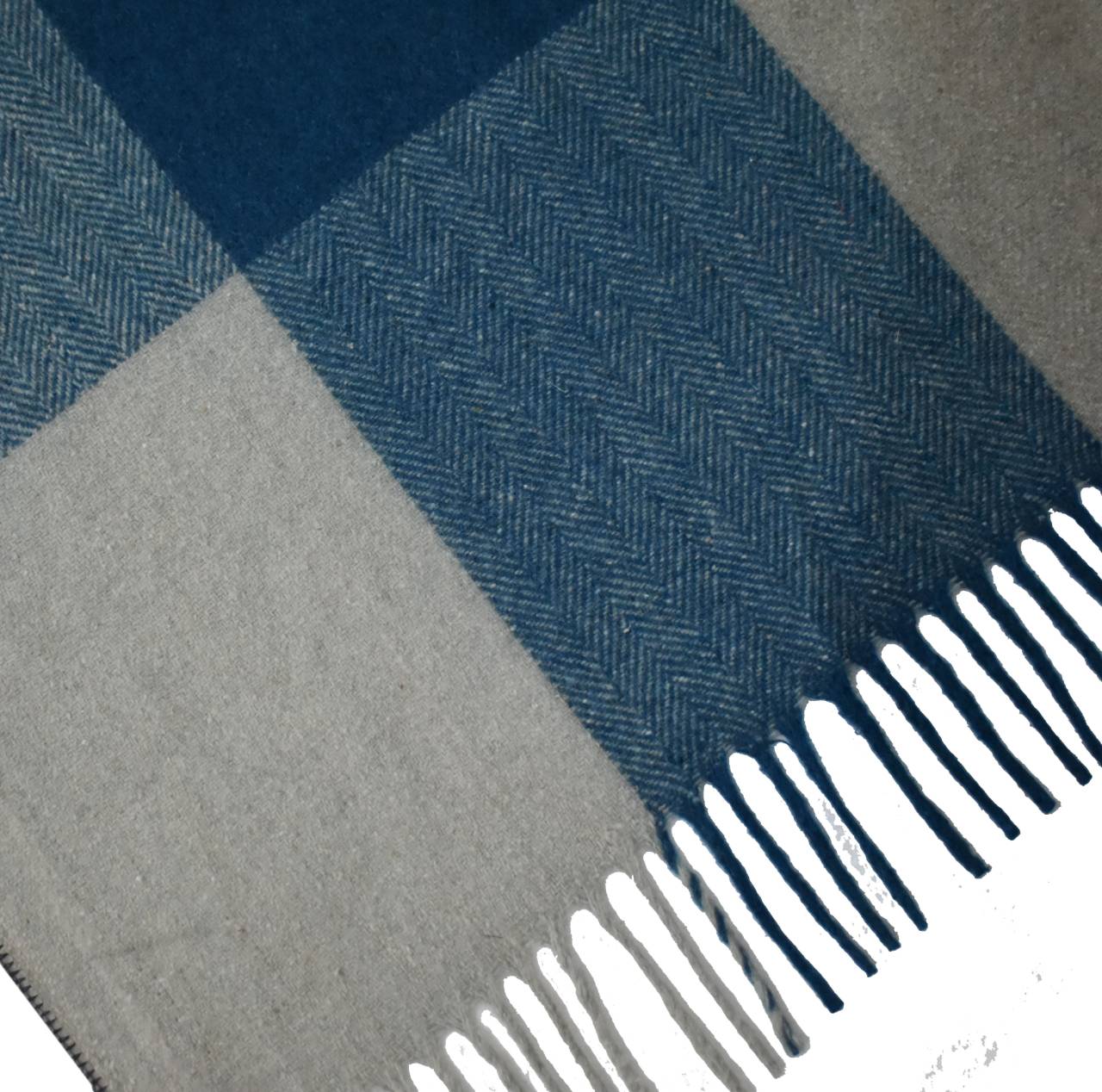 Selin Multi Blue Woolen Throw (Queen size 150 x 180cm) - Image 6