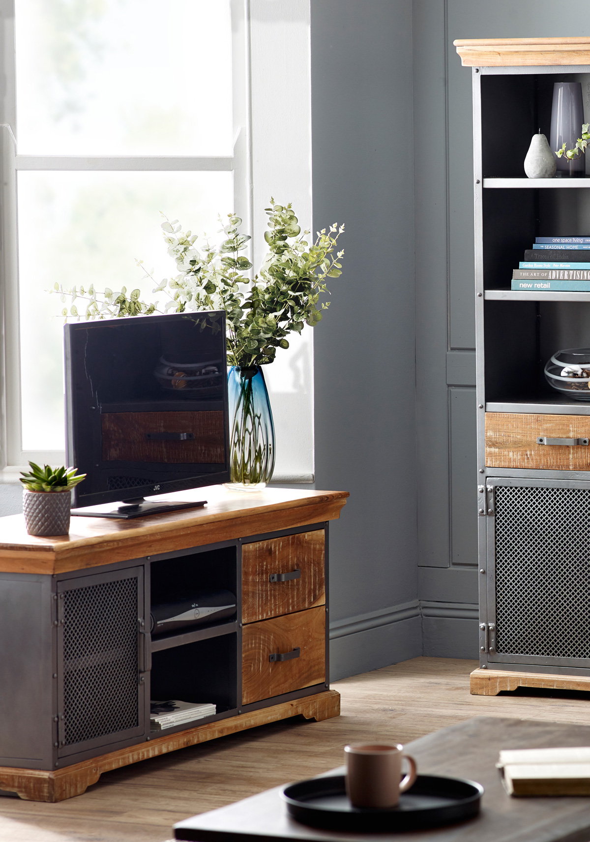 Metropolis Industrial TV Media Unit - Image 6