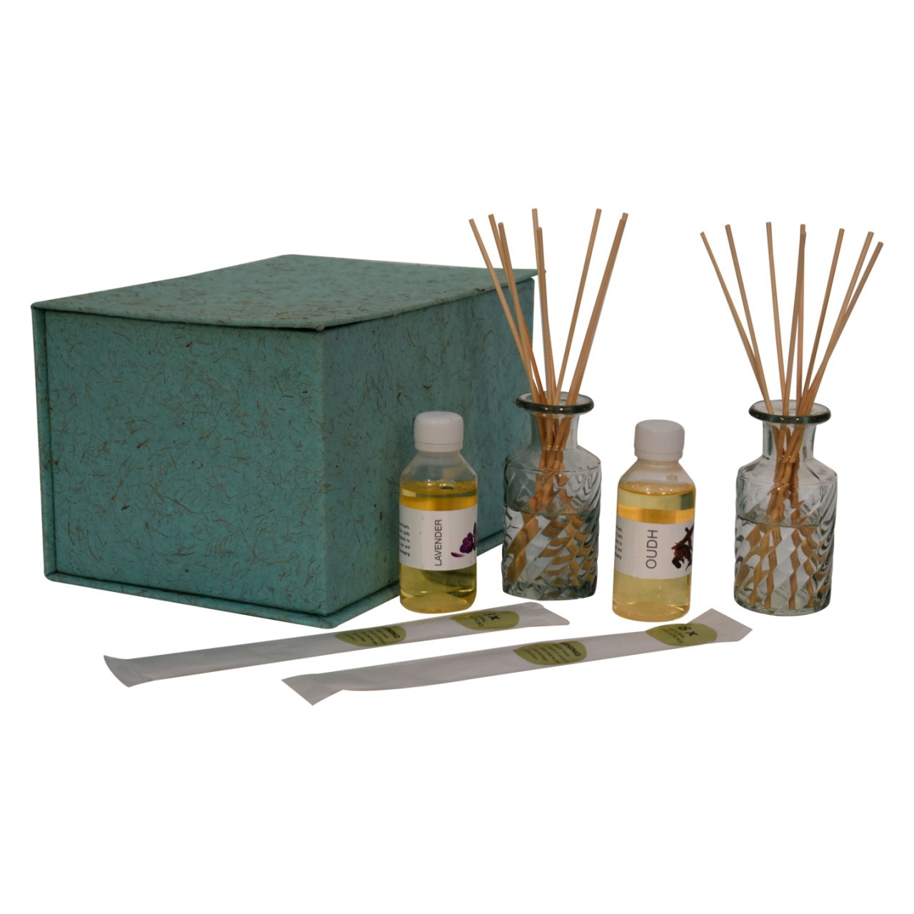 Solid Mango Wood Lavender & Oudh Diffuser Set - Image 2