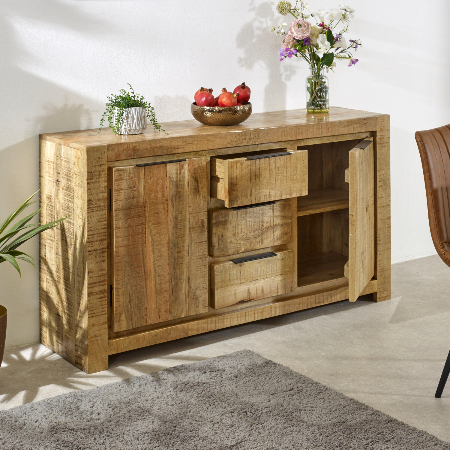 Surrey Solid Wood Large Sideboard 2 Door 3 Drawer - Image 3