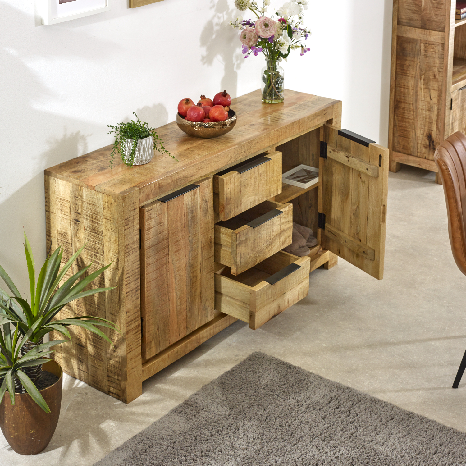 Surrey Solid Wood Large Sideboard 2 Door 3 Drawer - Image 5