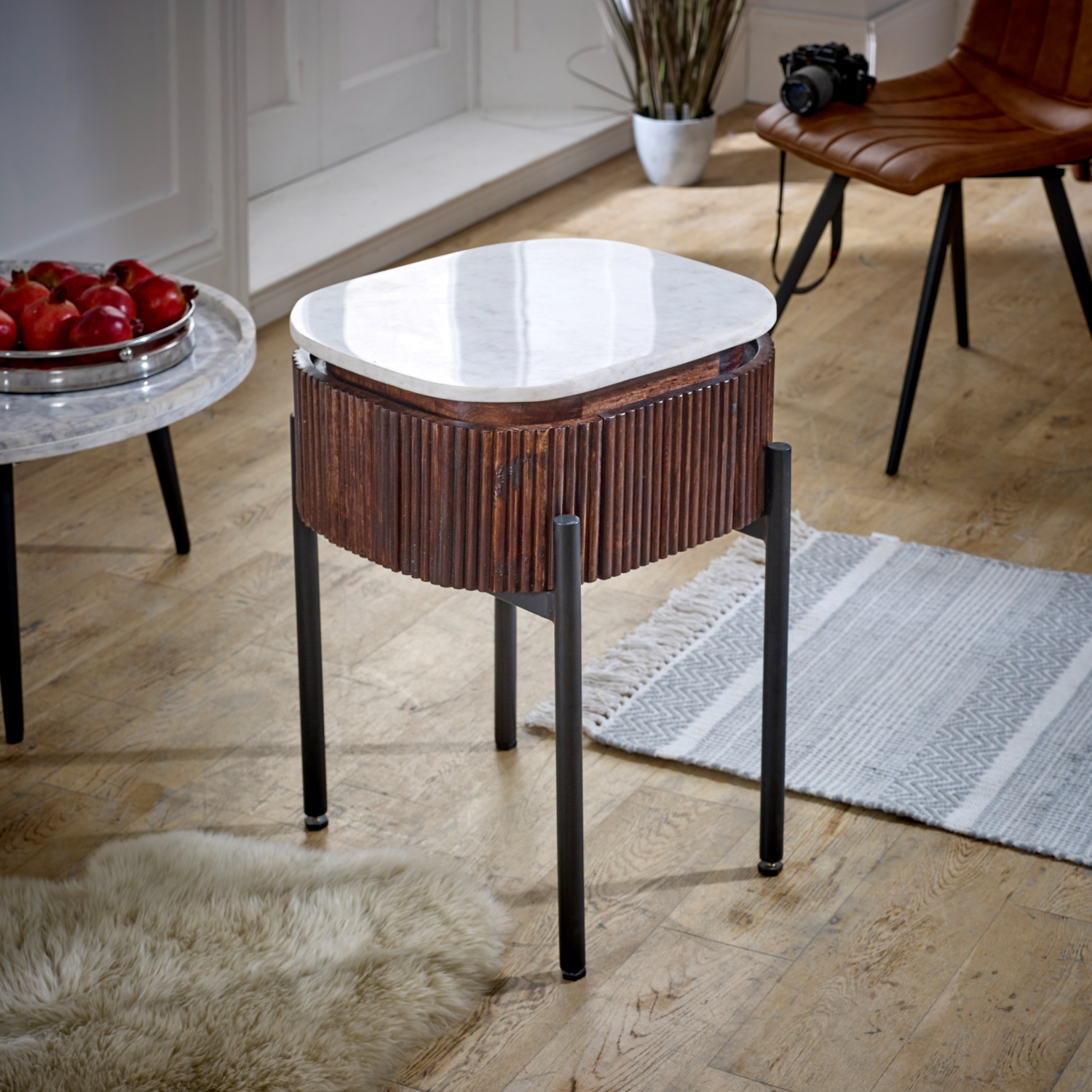 Opal Mango Wood Bedside Table With Marble Top & Metal Legs - Image 5